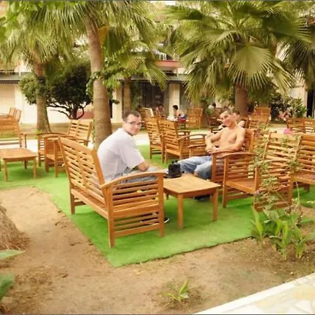 Hotel Astor Beach 3*
